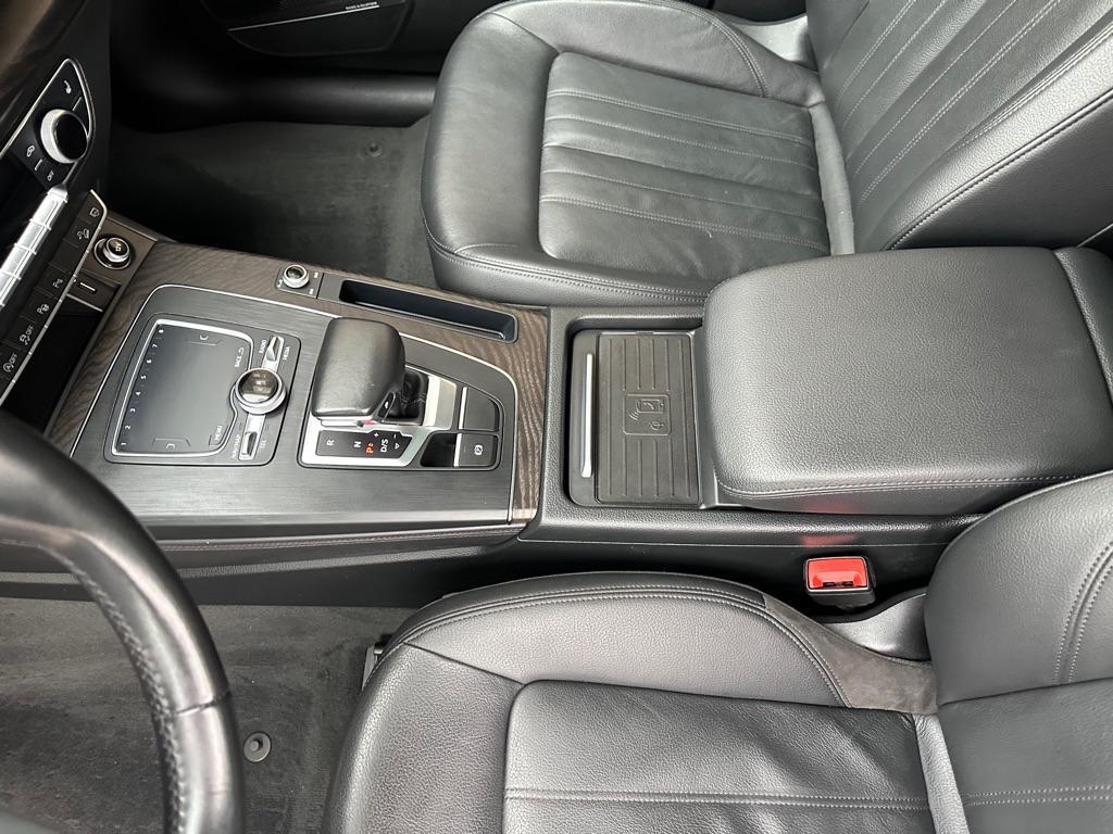 used 2020 Audi Q5 car, priced at $20,950