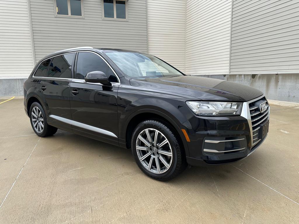 used 2018 Audi Q7 car, priced at $14,950