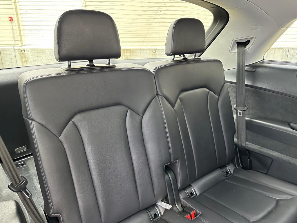 used 2018 Audi Q7 car, priced at $14,950