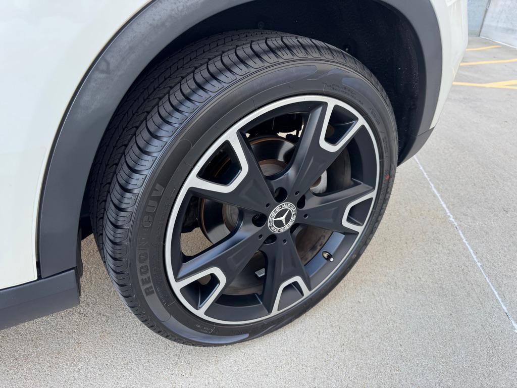 used 2018 Mercedes-Benz GLA 250 car, priced at $15,950