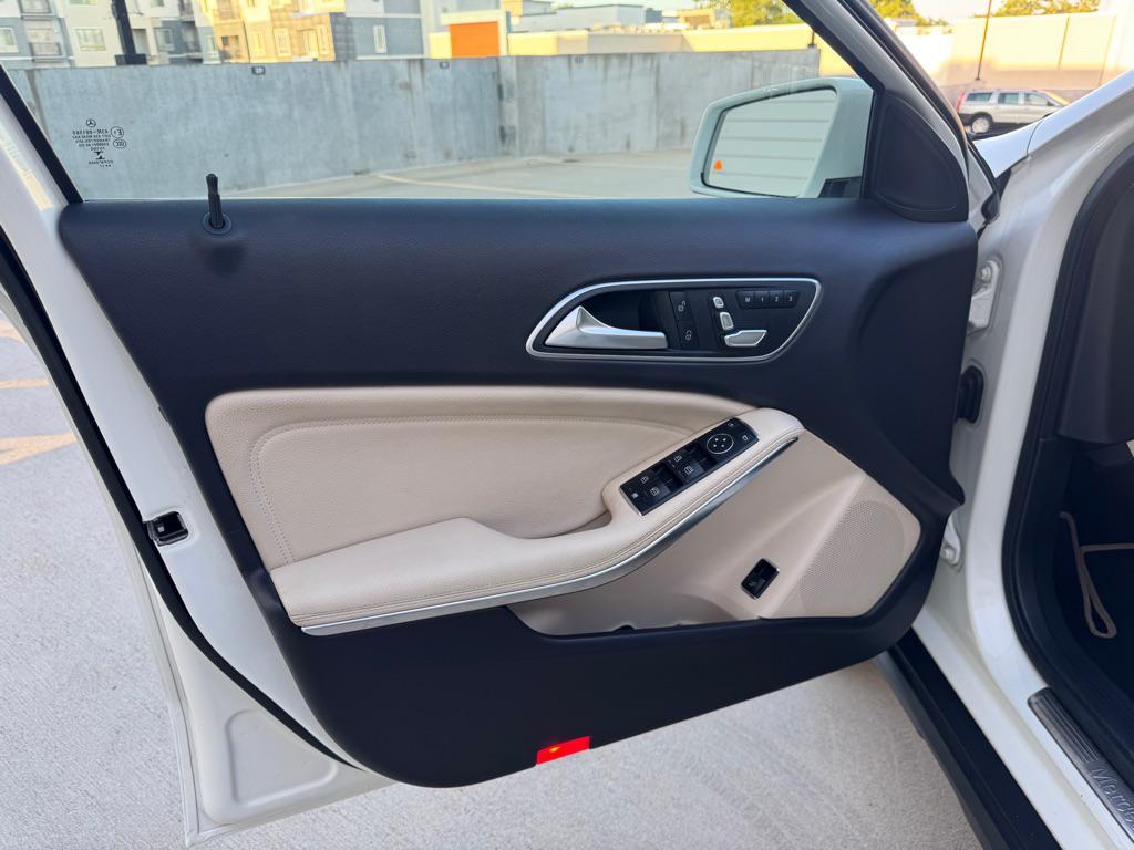 used 2018 Mercedes-Benz GLA 250 car, priced at $15,950