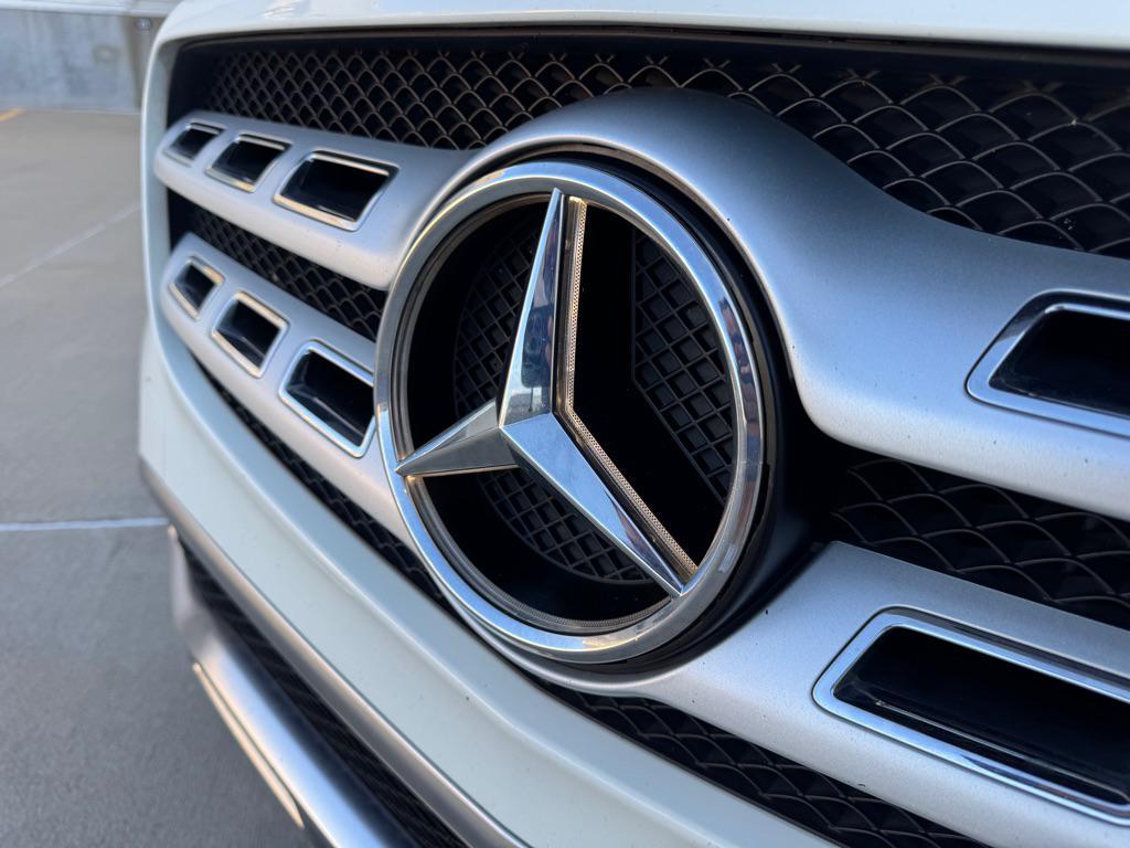 used 2018 Mercedes-Benz GLA 250 car, priced at $15,950