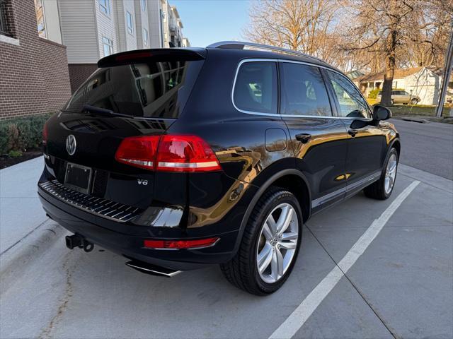 used 2012 Volkswagen Touareg car, priced at $12,500