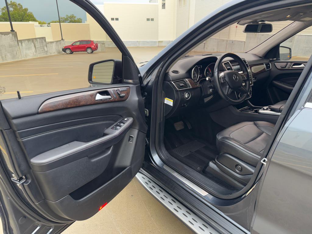 used 2013 Mercedes-Benz M-Class car, priced at $12,950