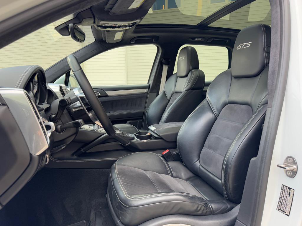 used 2017 Porsche Cayenne car, priced at $32,950