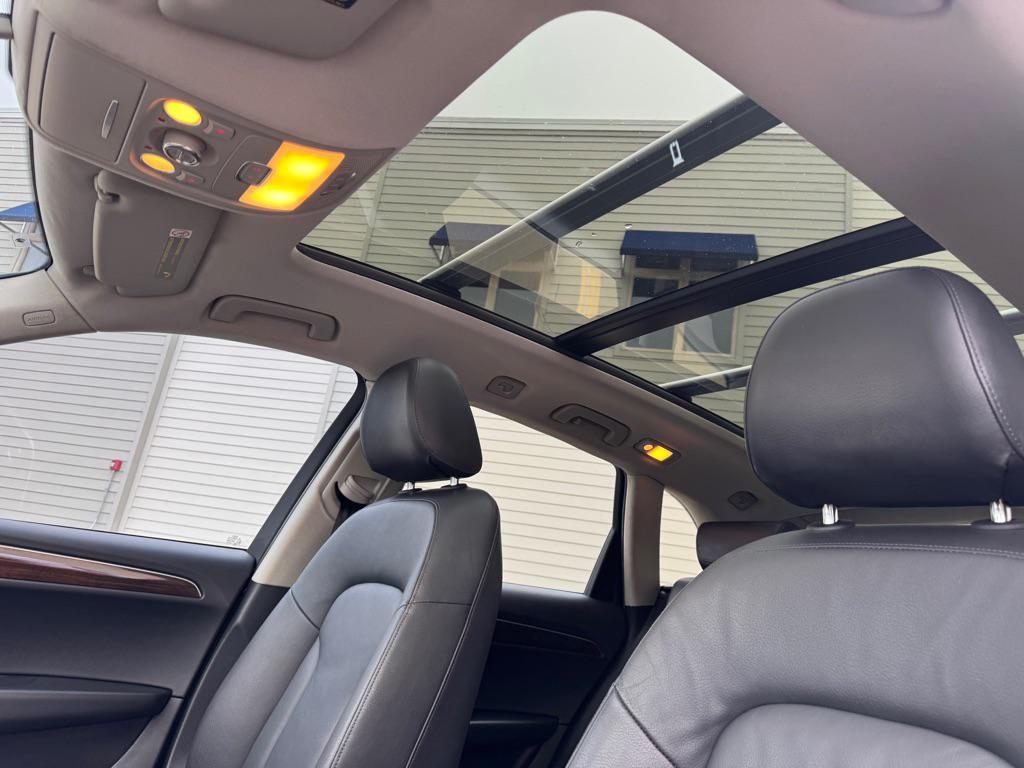 used 2010 Audi Q5 car, priced at $9,950