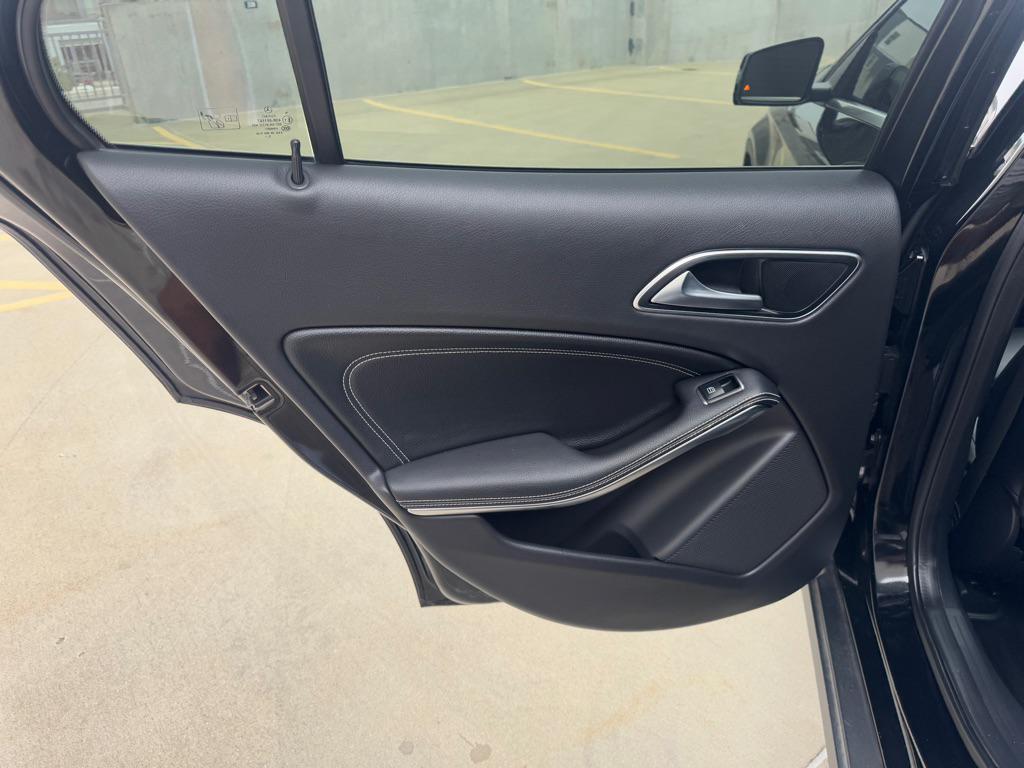 used 2018 Mercedes-Benz GLA 250 car, priced at $15,950