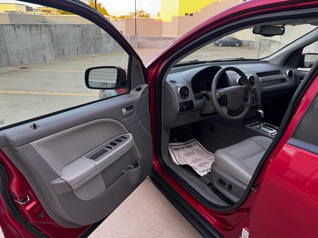 used 2005 Ford Freestyle car, priced at $4,950