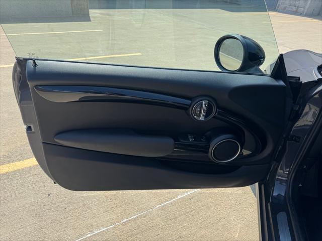used 2015 MINI Hardtop car, priced at $10,950