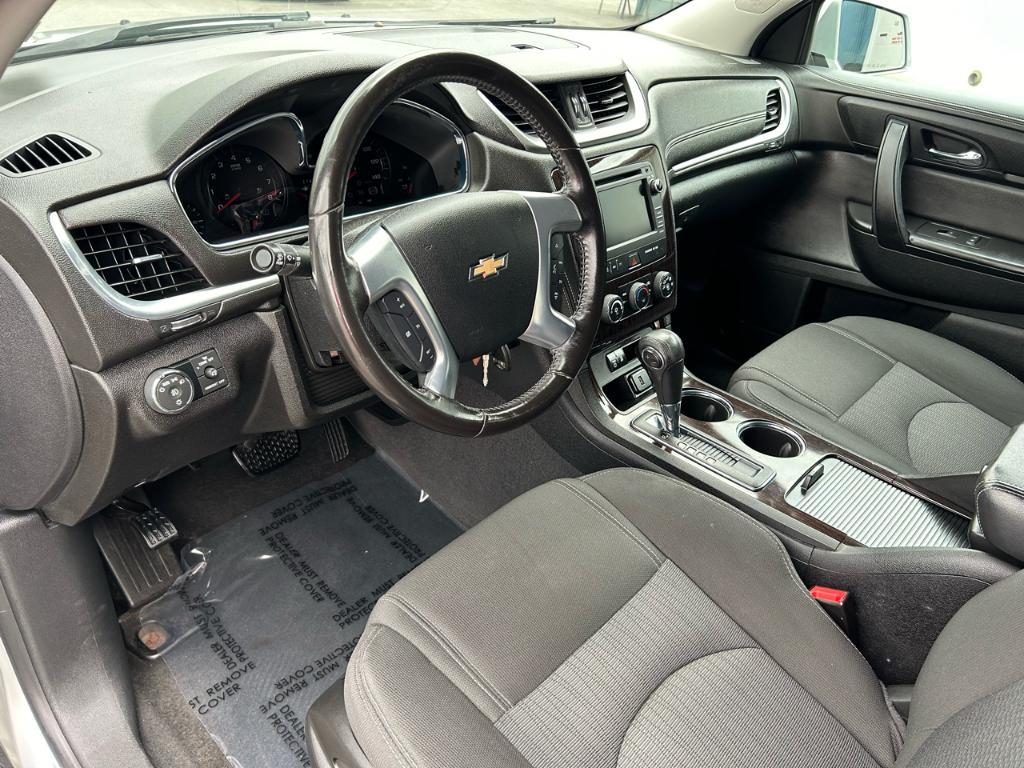 used 2017 Chevrolet Traverse car, priced at $16,995