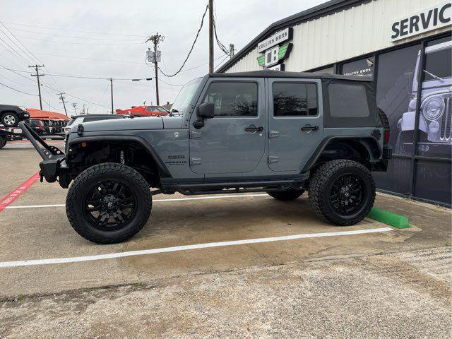 used 2014 Jeep Wrangler Unlimited car, priced at $18,800