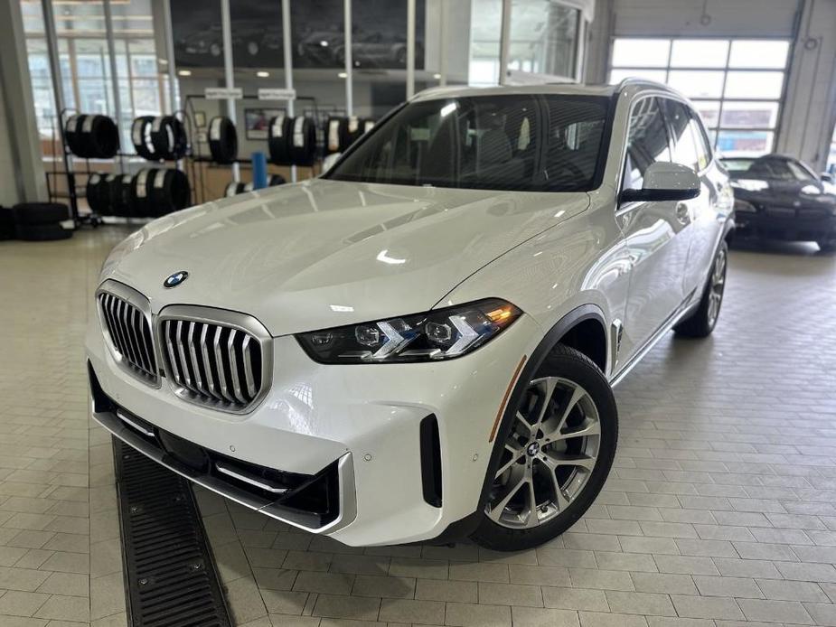 new 2024 BMW X5 car, priced at $73,295