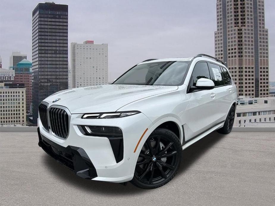 new 2025 BMW X7 car, priced at $95,535