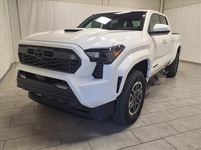 new 2025 Toyota Tacoma car, priced at $40,976