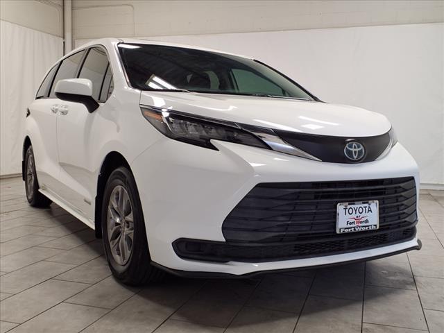 used 2021 Toyota Sienna car, priced at $33,131