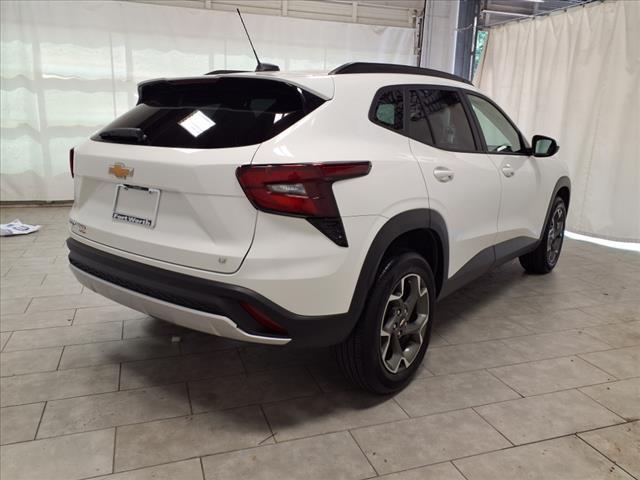 used 2024 Chevrolet Trax car, priced at $23,070