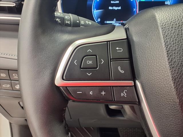used 2023 Toyota Highlander car, priced at $41,949
