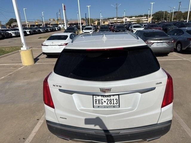used 2018 Cadillac XT5 car, priced at $18,834