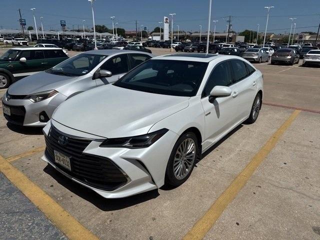 used 2021 Toyota Avalon Hybrid car, priced at $29,111