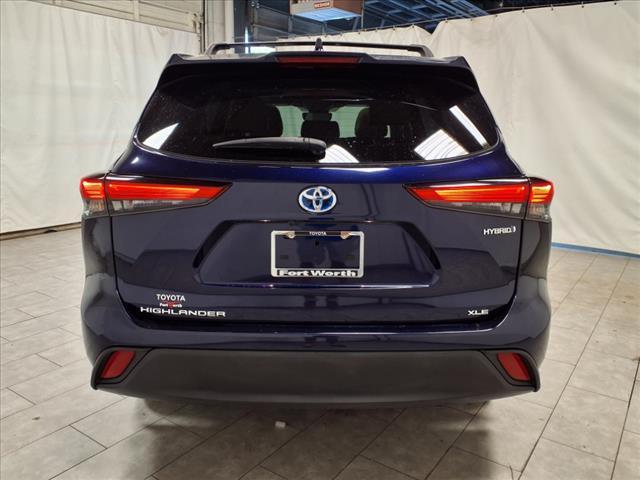 used 2022 Toyota Highlander Hybrid car, priced at $42,995