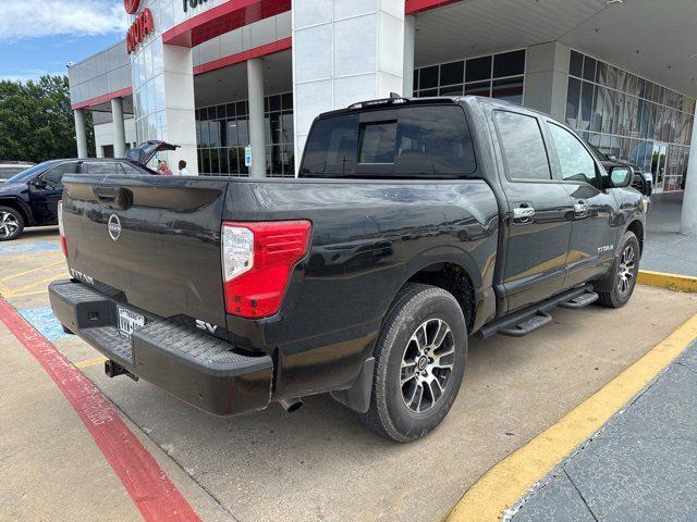 used 2023 Nissan Titan car, priced at $33,826