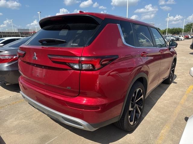 used 2024 Mitsubishi Outlander car, priced at $25,189