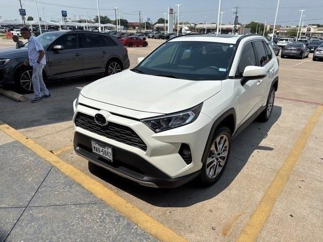 used 2020 Toyota RAV4 car, priced at $25,313