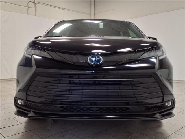 new 2025 Toyota Sienna car, priced at $53,540