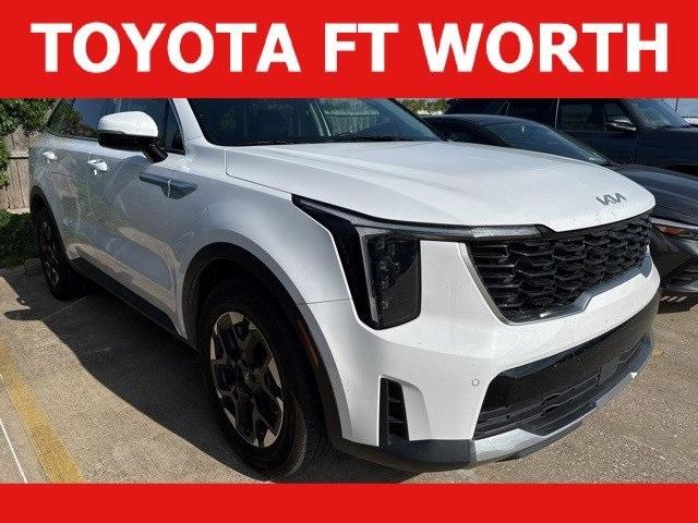 used 2024 Kia Sorento car, priced at $28,347