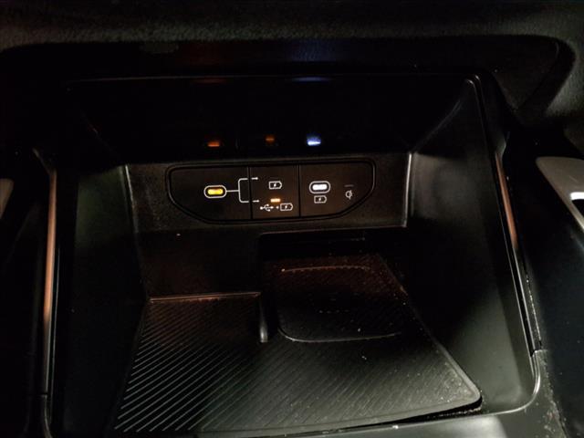 used 2024 Kia Sorento car, priced at $28,347