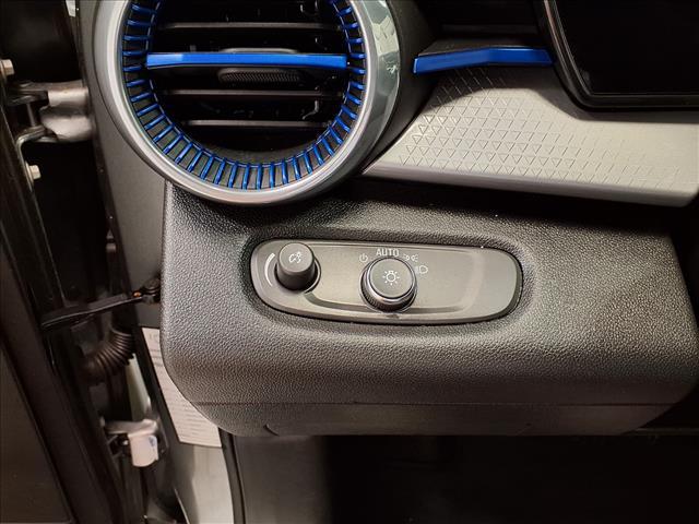 used 2024 Chevrolet Trax car, priced at $20,624