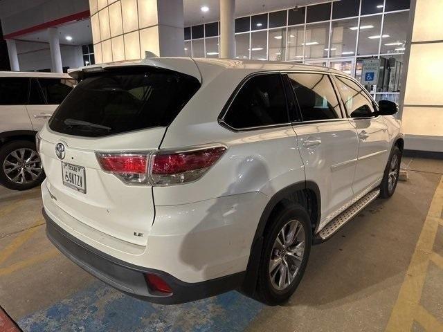 used 2016 Toyota Highlander car, priced at $21,949