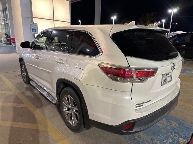 used 2016 Toyota Highlander car, priced at $21,949