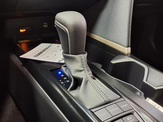 new 2025 Toyota Camry car, priced at $30,928