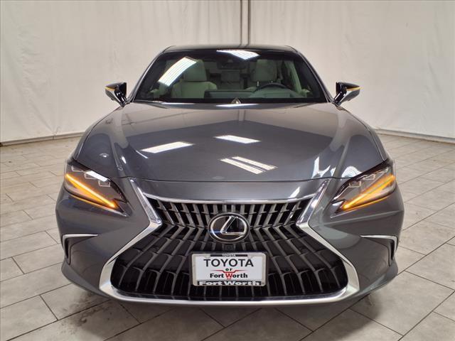 used 2025 Lexus ES 350 car, priced at $54,849