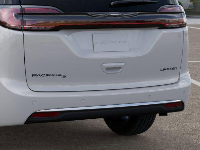 new 2025 Chrysler Pacifica car, priced at $36,569