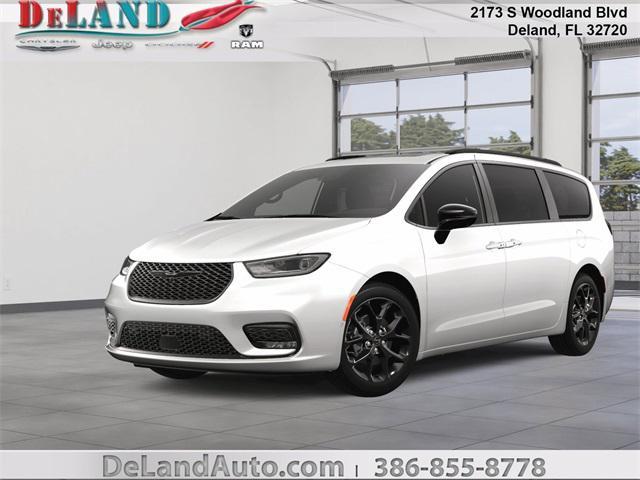 new 2025 Chrysler Pacifica car, priced at $46,635