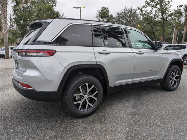 new 2025 Jeep Grand Cherokee car, priced at $41,689