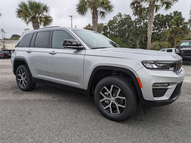 new 2025 Jeep Grand Cherokee car, priced at $41,689