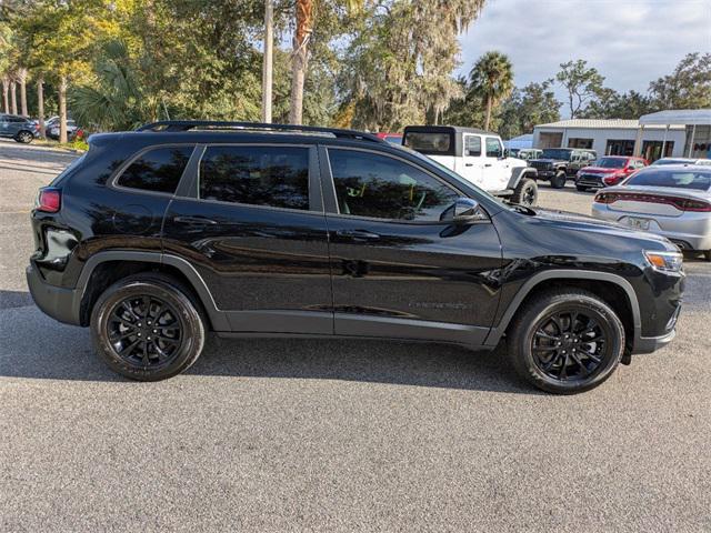 used 2023 Jeep Cherokee car, priced at $25,998