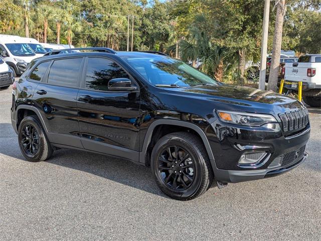 used 2023 Jeep Cherokee car, priced at $25,998