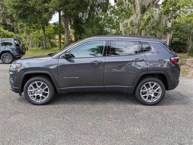 new 2024 Jeep Compass car, priced at $28,351