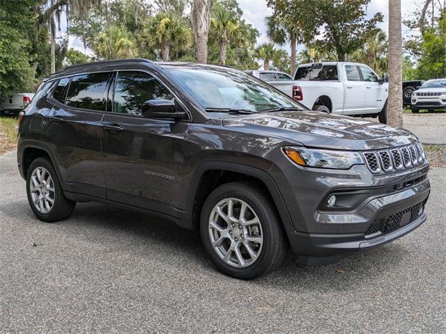 new 2024 Jeep Compass car, priced at $28,351