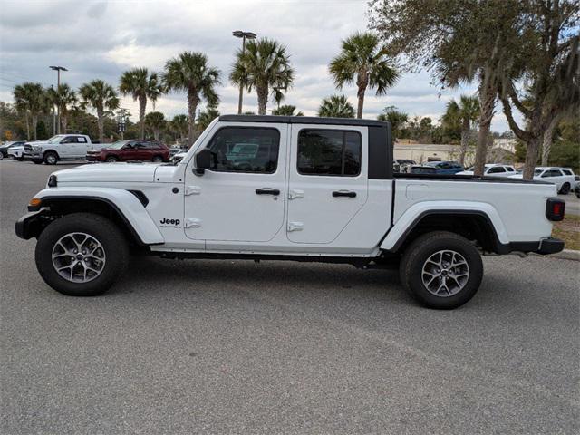 new 2024 Jeep Gladiator car, priced at $36,272