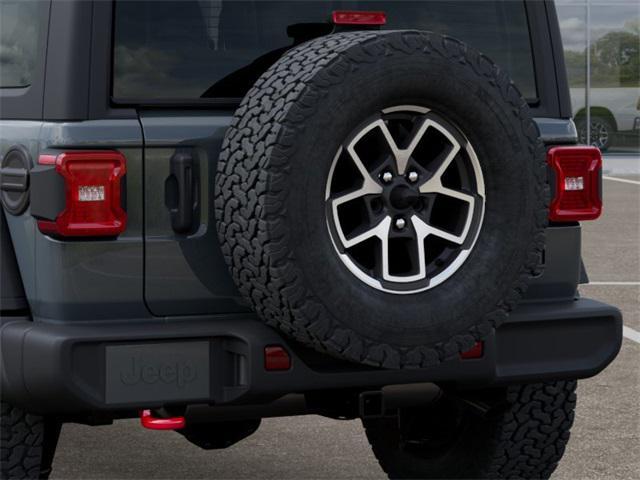 new 2025 Jeep Wrangler car, priced at $46,704