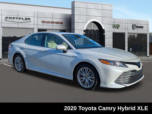 used 2020 Toyota Camry Hybrid car, priced at $23,490