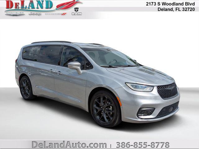 used 2021 Chrysler Pacifica car, priced at $19,495
