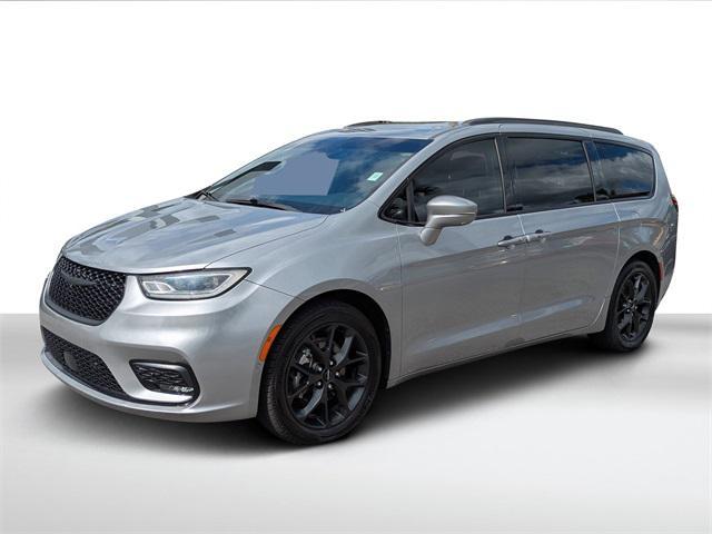used 2021 Chrysler Pacifica car, priced at $21,000
