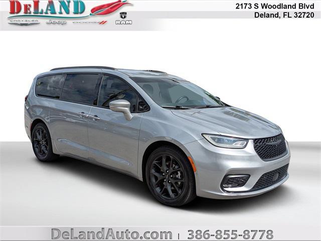 used 2021 Chrysler Pacifica car, priced at $21,000