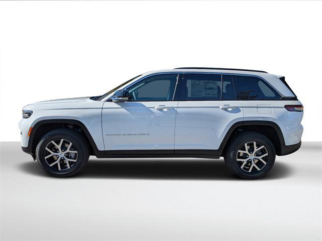 new 2025 Jeep Grand Cherokee car, priced at $38,903